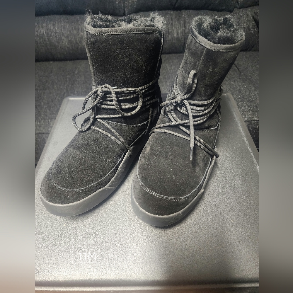 Baretraps snuggly boots